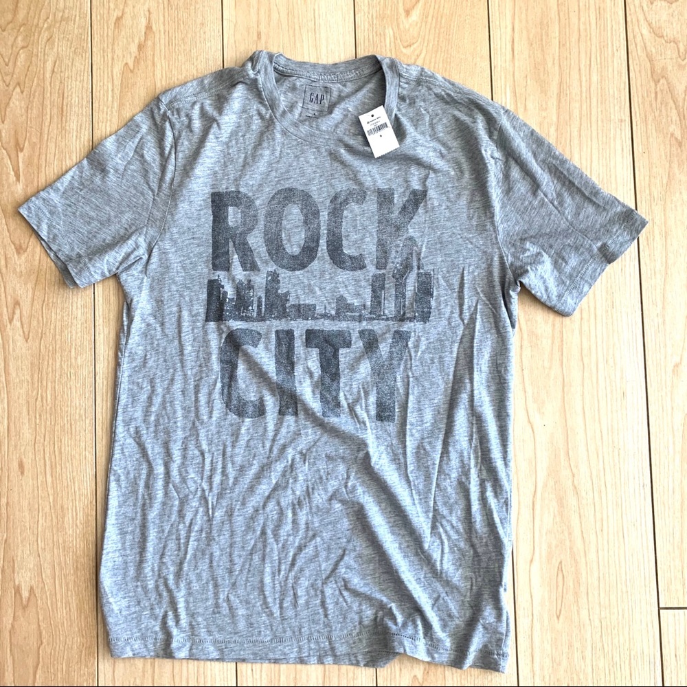 Gap Detroit rock city tshirt